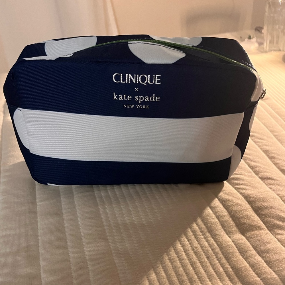 Clinique X Kate spade makeup bag